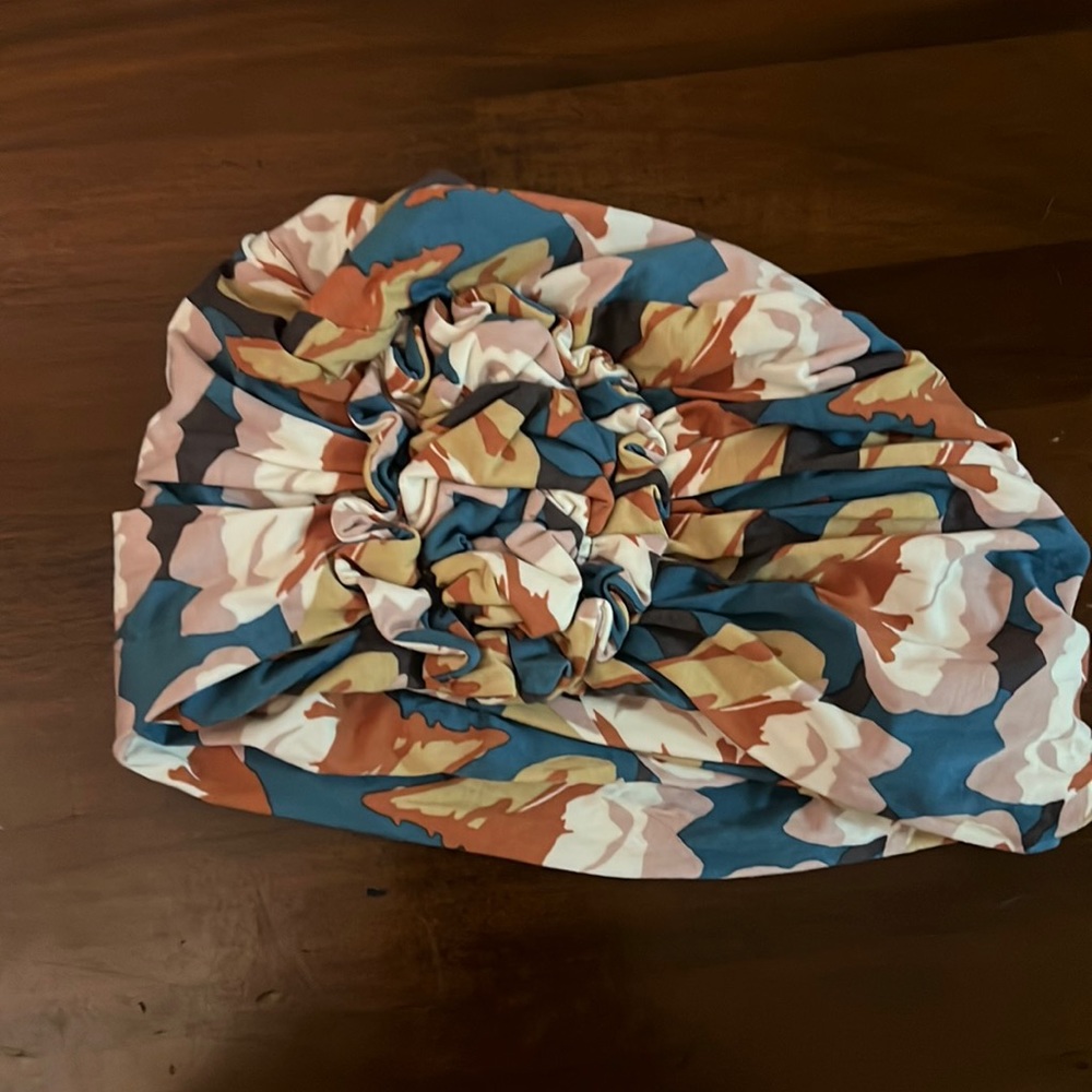Lotus Turban by Christine - new condition!